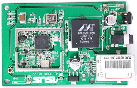 ASUS WL330g - Closer view of the board